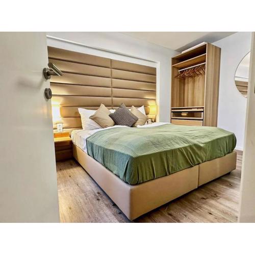 Innere Stadt I City Centre I Designer Flat