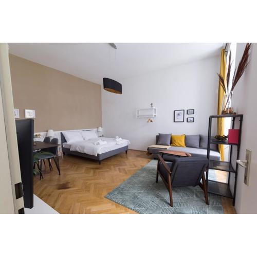 josef's home I Studio near City Center