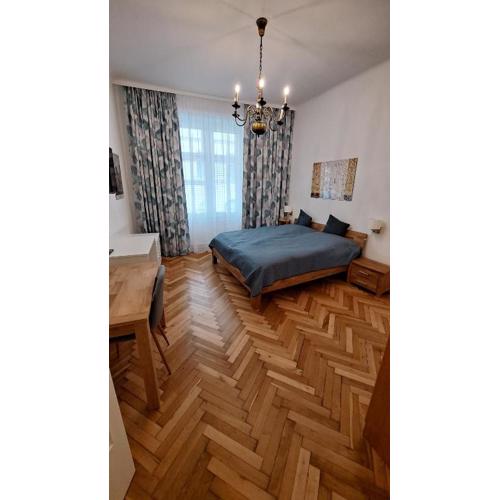 Komplett möblierte Unterkunft citynah