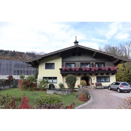 Landhaus-Appartements Warraich