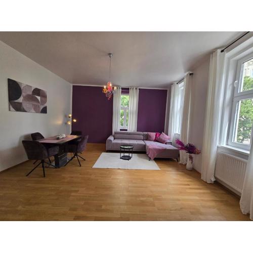 Lebe im Kunstviertel beim Hundertwasserhaus l HG12