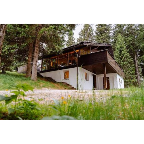 Lima Alpine Lodges - Almhaus Petra