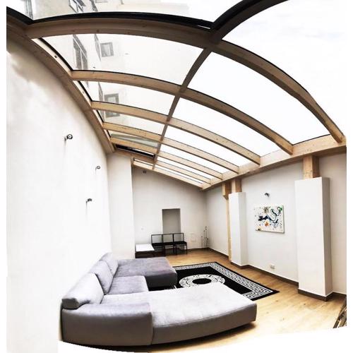 Lofty Garden Stay