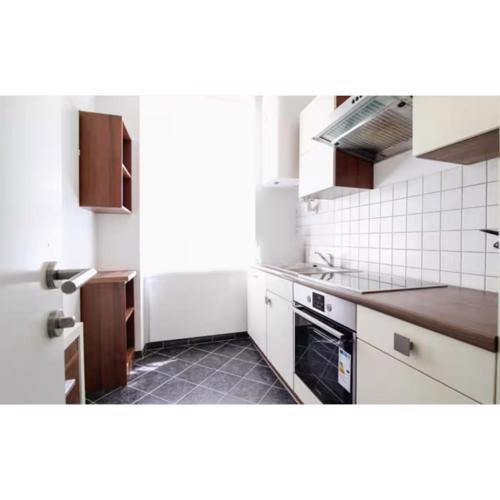 Long-Term Apartment near Central Station