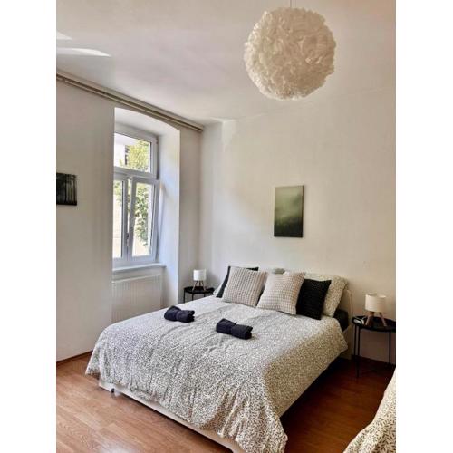 Long-Term Central Cosy Apartment