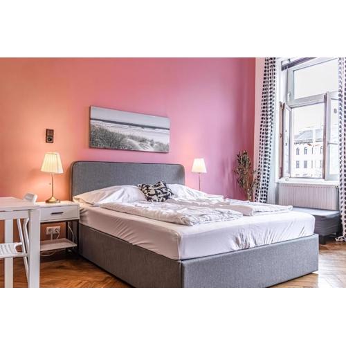 Lovely 1BR Apt. near AKH Hospital