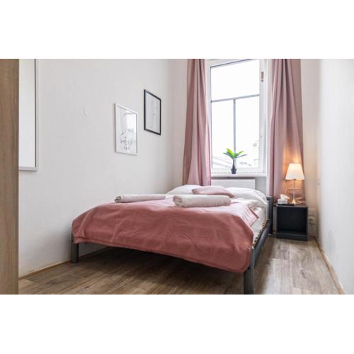 Lovely 6-Bedroom Apartment near Millennium City