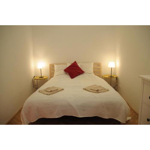 Lovely Renovated Apartment Top 11 - Easy Self Check in
