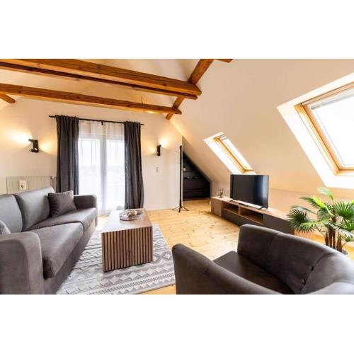 Luxuriöses Bauernhaus mit Garten und Parkplatz