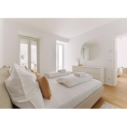 Luxury 2 Bedroom Apartment with Garden