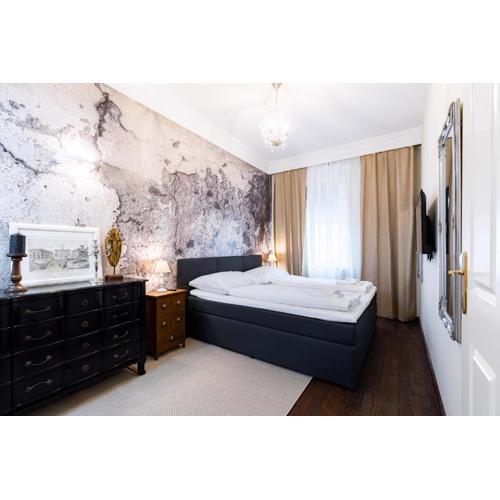 Luxury 2 bedroom apartment with king-size beds