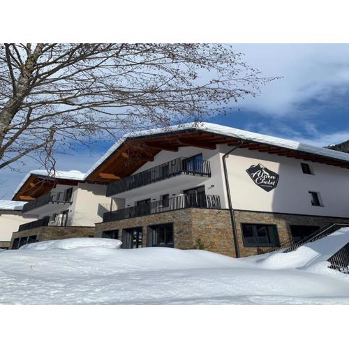 Luxury Chalet Gaschurn near Ski Lift
