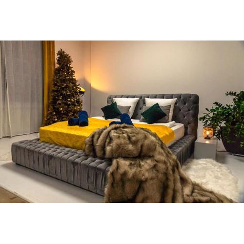 LUXURYLOFT - direct access to shopping street, U3 station, close to center