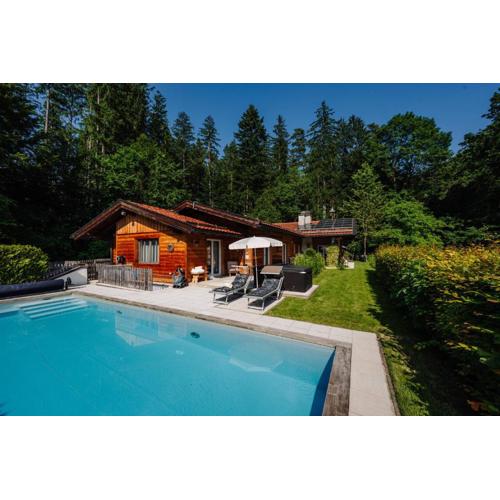 Luxus Ferienhaus Salzburg Chalet mit Pool, Sauna, Whirlpool, Kamin