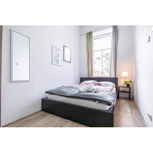 Massive 6BR Apartment at Millenium City for big Groups