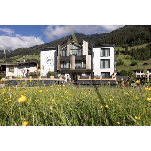 Max Mountain Apartments