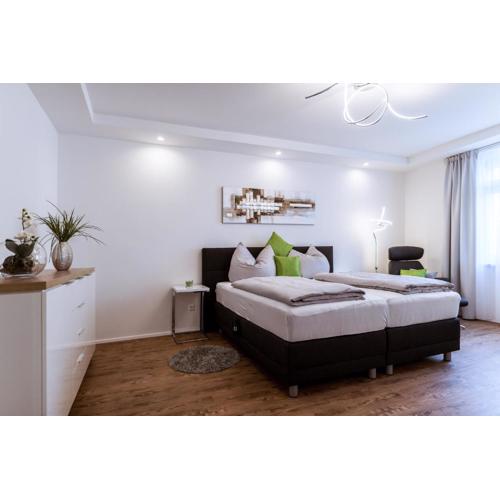 MH Living - 11 - Modern Living Dream in Center