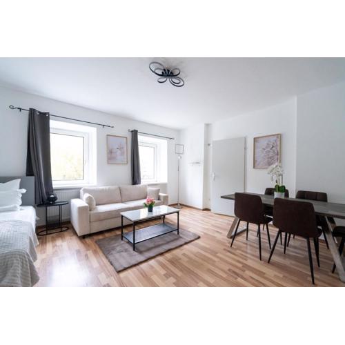 Modern 55m2 Apartment Near Vienna - Ideal for Work, Leisure and Relaxation in Nature