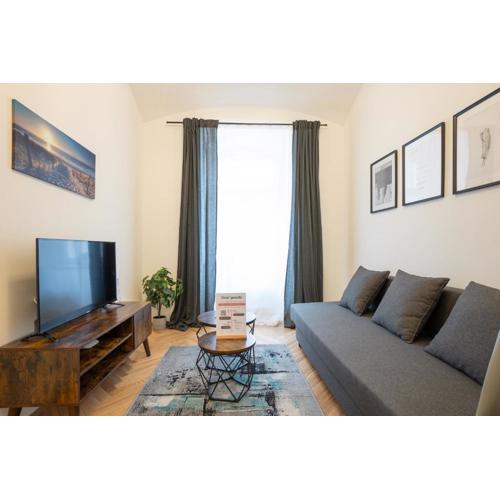 Modern hotel-styled apartment in the second district of Vienna.