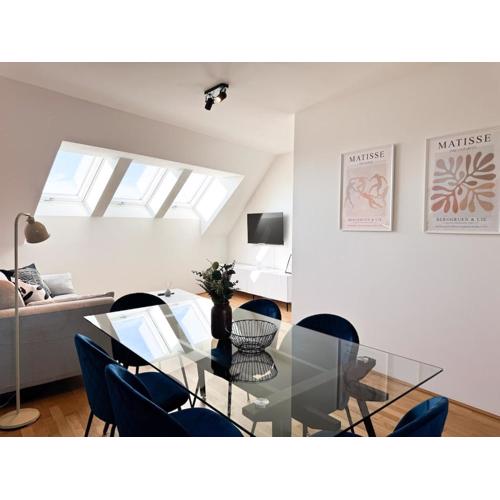 Modern & Spacious 2BR Apartment with Balcony