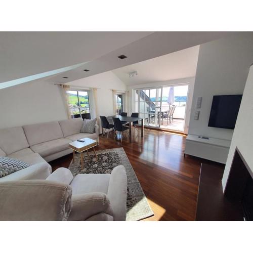 Moderne Ferienwohnung Urlaub am See Mattsee Salzburg Salzburger Seenland Trumer Seenland