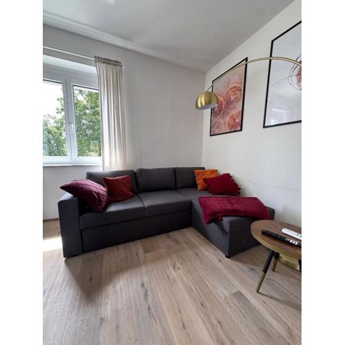 Modernes Zentrales Apartment mit Balkon