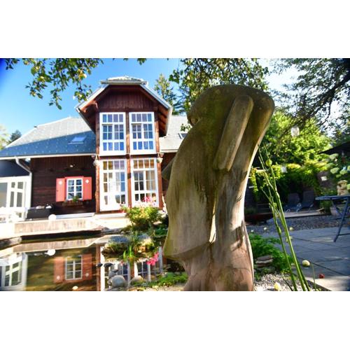 Naturforsthaus Ferienwohnung für Hunde- und tierverbundene Menschen