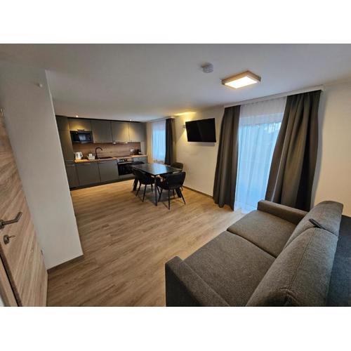 New, cozy retreat, 300 m to ski bus in Schladming Region