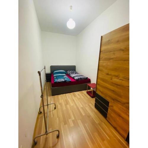 NiceApartmentHollerg.11