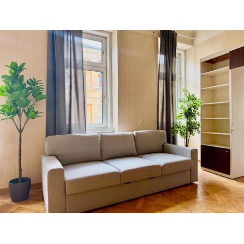 Old School Classical Apartment