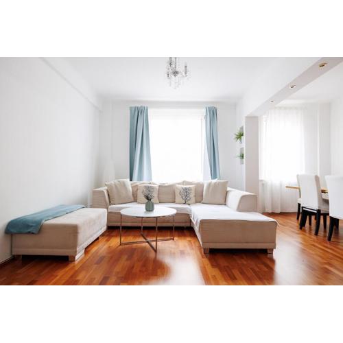 Operastreet City-Center Premium Apartment
