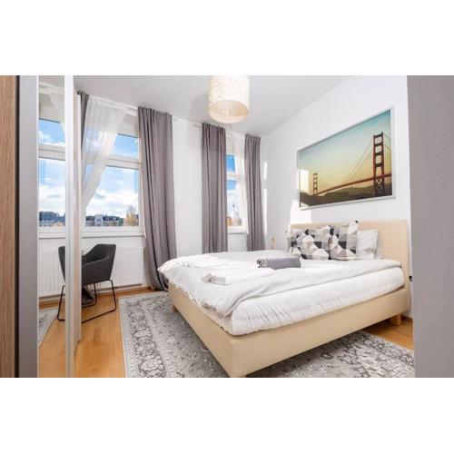 OrestaLiving- 3BR On the Daube Canal/Friedensbrücke