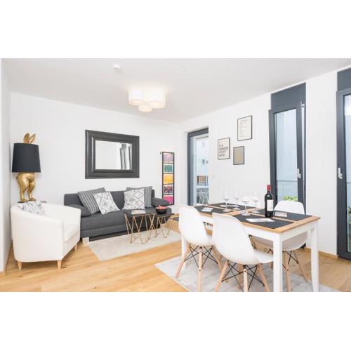 Ottakring Balcony Suite
