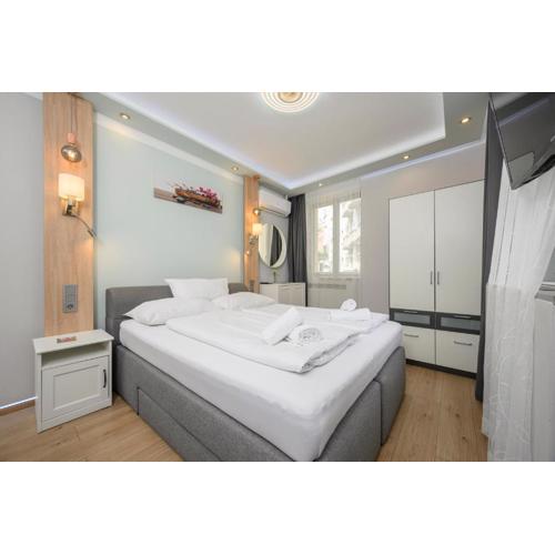 Palais Pálffy Apartments Vienna