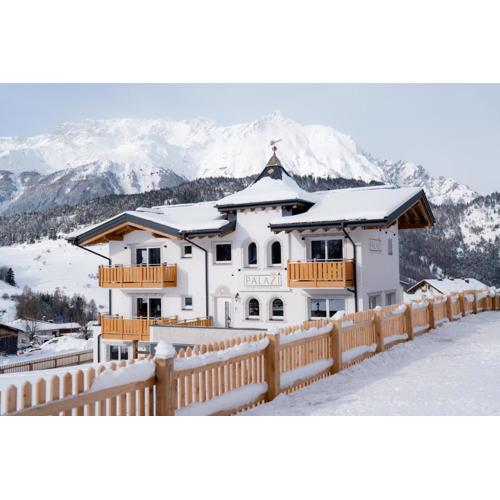 Palazi Apartments & Spa