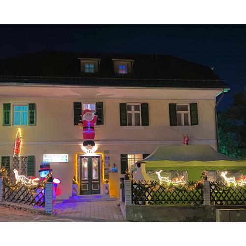 Pension - Alt - Strassgang