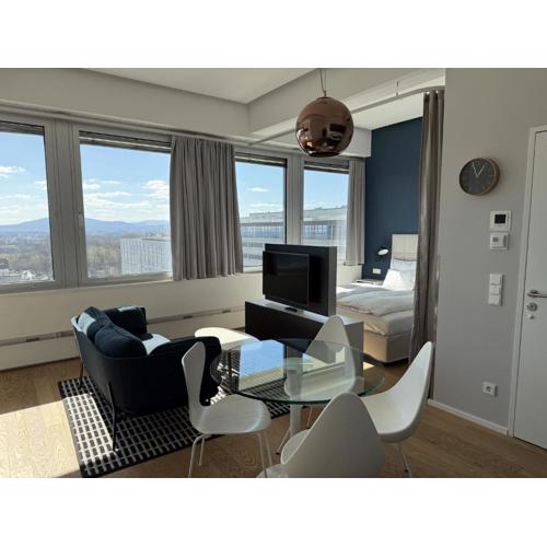 Penthouse-Flair with Skyline-View