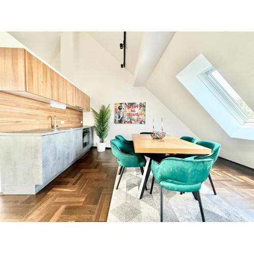Penthouse Wien mit Parkplatz und Balkon