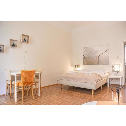 Perfect 1BR Apt for Longstays, Located Nicely