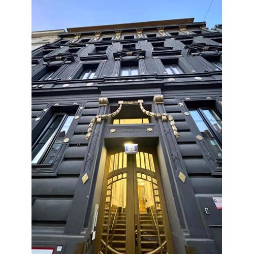 Perfect stay close Schönbrunn Castle