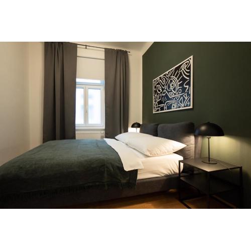 Pet-friendly flat near Belvedere