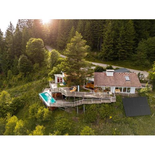 Piccolo Paradiso - Adults ONLY