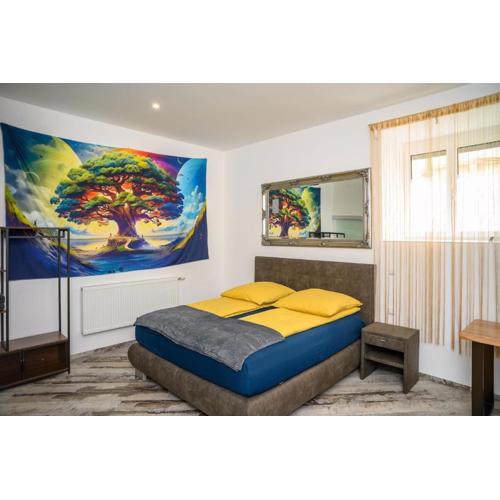 PLAZA ROOMS & APPARTEMENT - Café & Bar