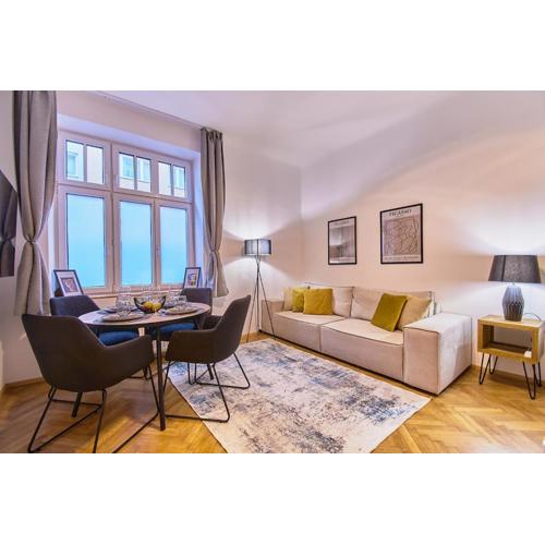 posh Studio Apartment - klassisch & schick
