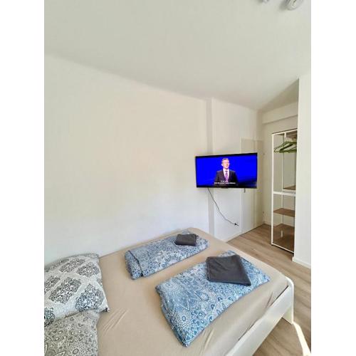 Prime GER Apartments near Vienna - Free Parking