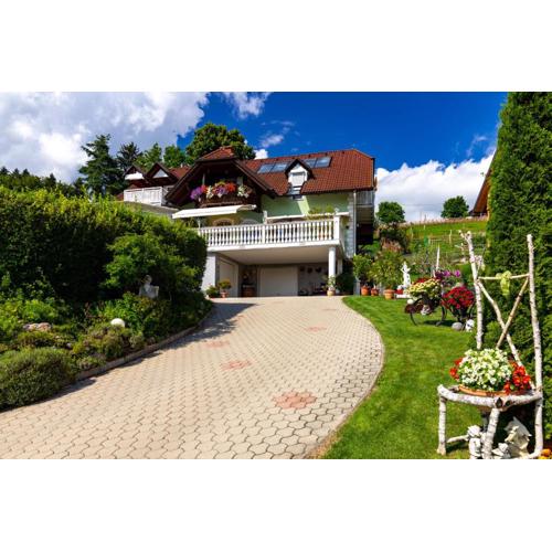Privatzimmer Haus Gschweitl