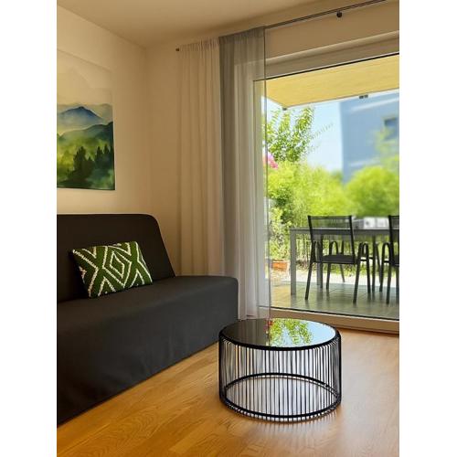 Promenade by BestChoice - Self Check-in with Parking Option