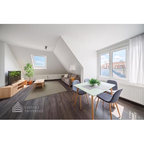 Quiet city oasis for up to 5 guests