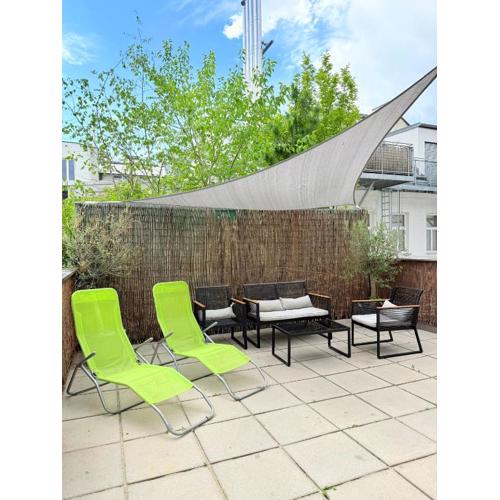 Relax auf der Terrasse in Wien