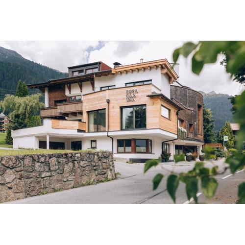 Rosa Canina Superior